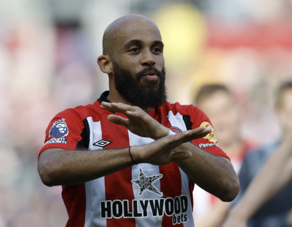 恒力配资 曼联求购姆贝莫受阻, 转会谈判陷入僵局